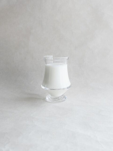 究極の牛乳専用グラス“ミ器”