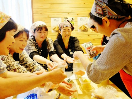 永利牧場の牛乳を配給w