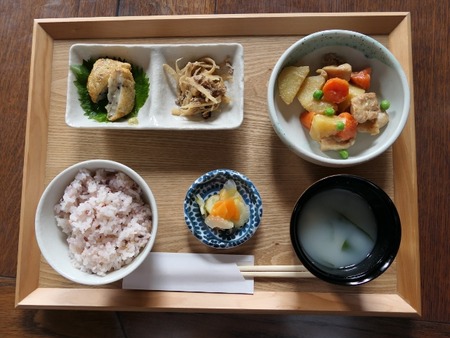 乳和食ランチ(とりじゃがミルク煮)