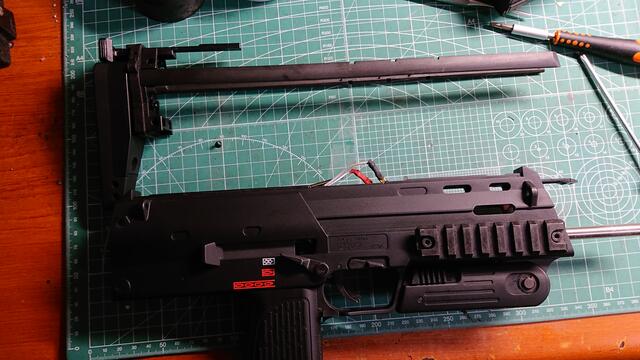 東京マルイ MP7 コン電 動作確認済み 不具合あり コンパクト電動ガン系給弾改善パーツ「からあげ棒」 | ケイ