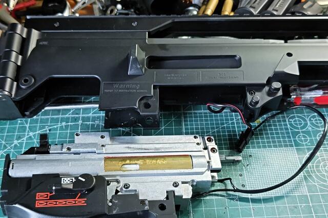 次世代G36C 後方配線　外装М4カスタム　初速0.25g弾　86m/s　美品 TOKYO MARUI 東京マルイ G36C カスタム 次世代電動ガン : HBLT