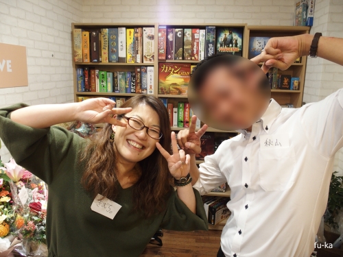リトルケイブ 新宿南口店
