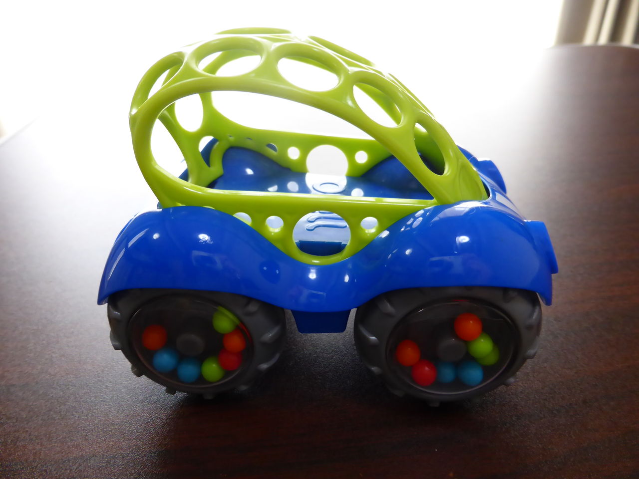 初めての車のおもちゃに最適 オーボール ラトル ロール ふーくんママのお小遣い稼ぎ 節約生活blog 初めての車のおもちゃに最適 オーボール ラトル ロール ふーくんママのお小遣い稼ぎ 節約生活blog