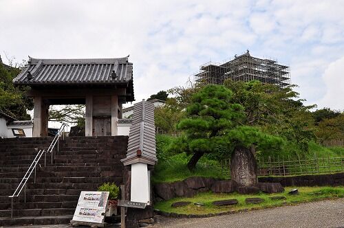 掛川城の天守閣など大規模修復で閉鎖中でした 掛川市 フーちゃんのカメラウオッチング