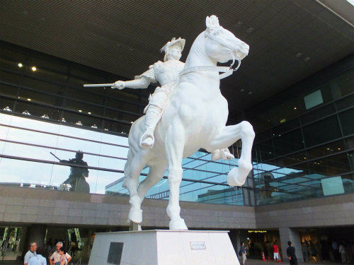 名古屋～巨大な幻のスフォルツァ騎馬像 : フーちゃんのカメラウオッチング