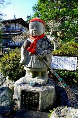 掃除小僧 福念さん の 五つの徳 フーちゃんのカメラウオッチング 掃除小僧 福念さん の 五つの徳 フーちゃんのカメラウオッチング