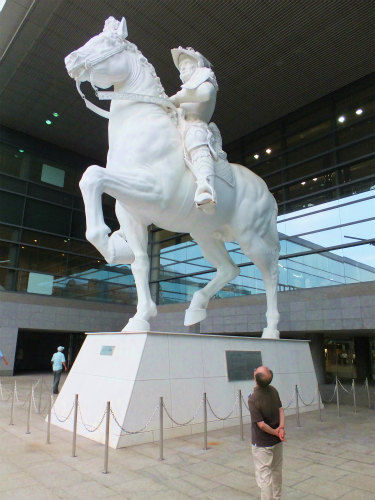 名古屋～巨大な幻のスフォルツァ騎馬像 : フーちゃんのカメラウオッチング