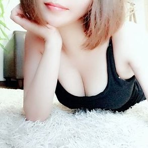 3erYNwC_400x400
