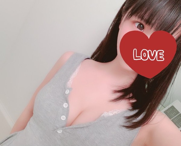 EQOzgMlUYAAxIOh