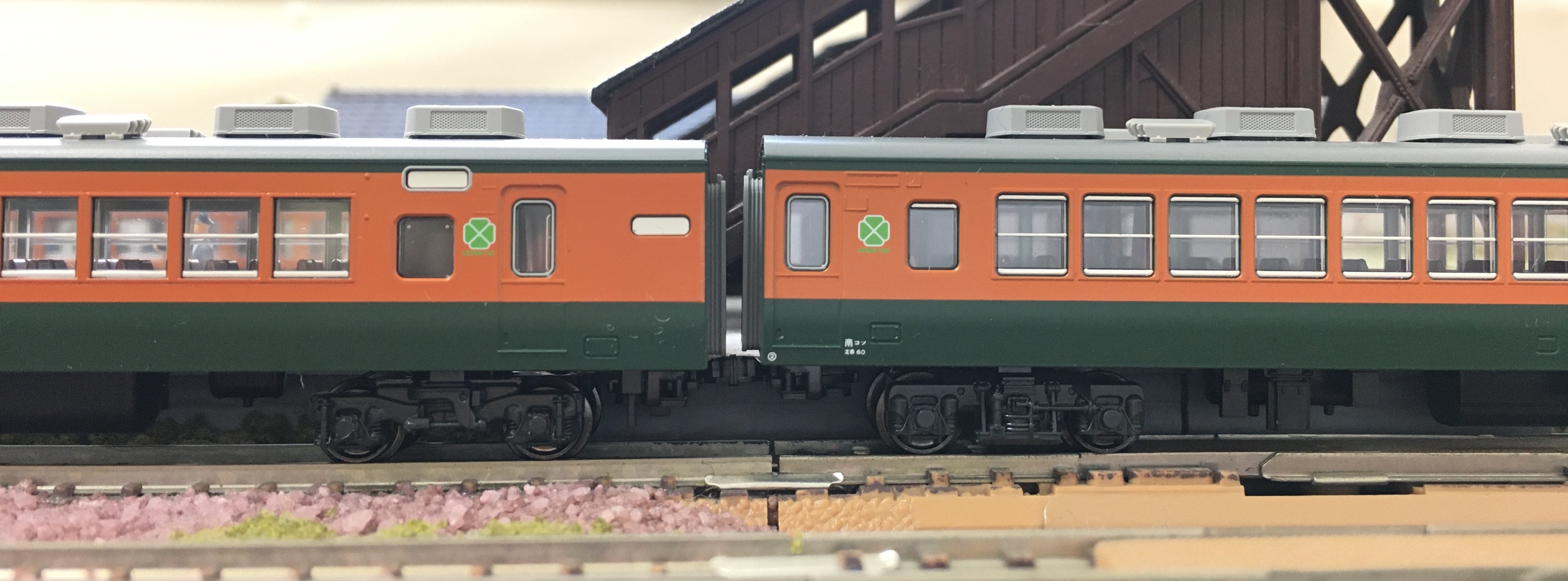KATO 113系 湘南色 : 鉄道情景草案