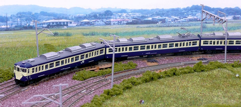 マイクロエース 113系1000番台初期型分散冷房車 : 鉄道情景草案