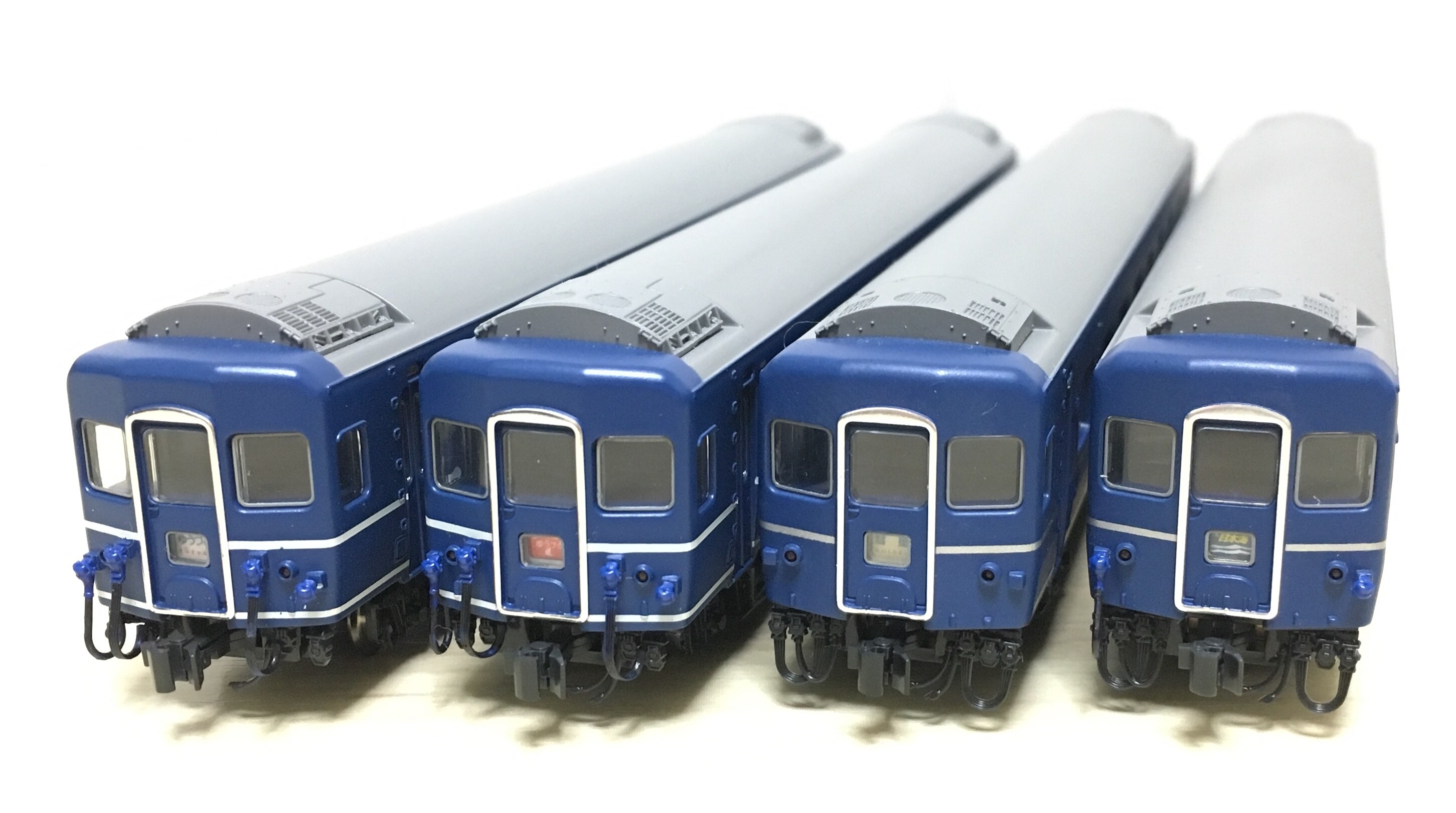 KATOブルトレ用ナックルカプラー取り付け(マイクロエース編) : 鉄道