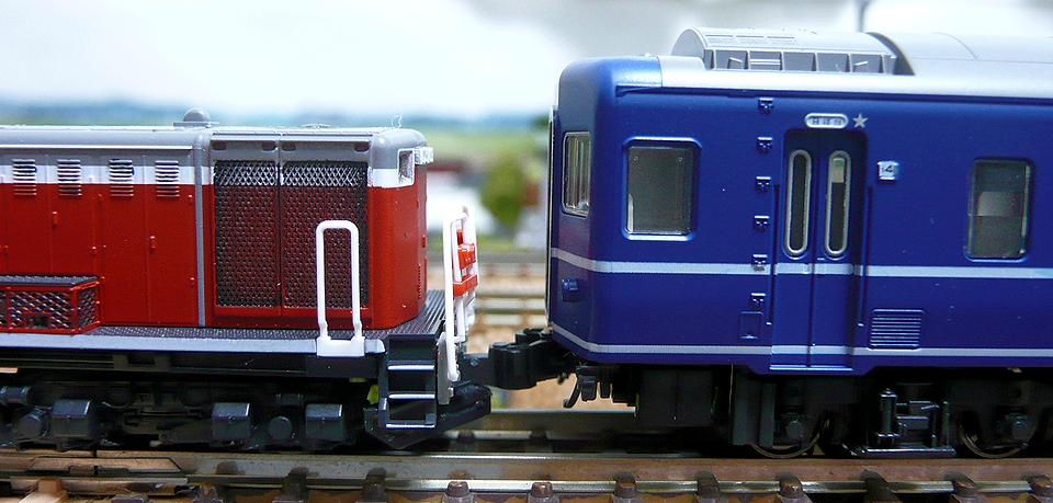 KATO 14系寝台車(2) : 鉄道情景草案