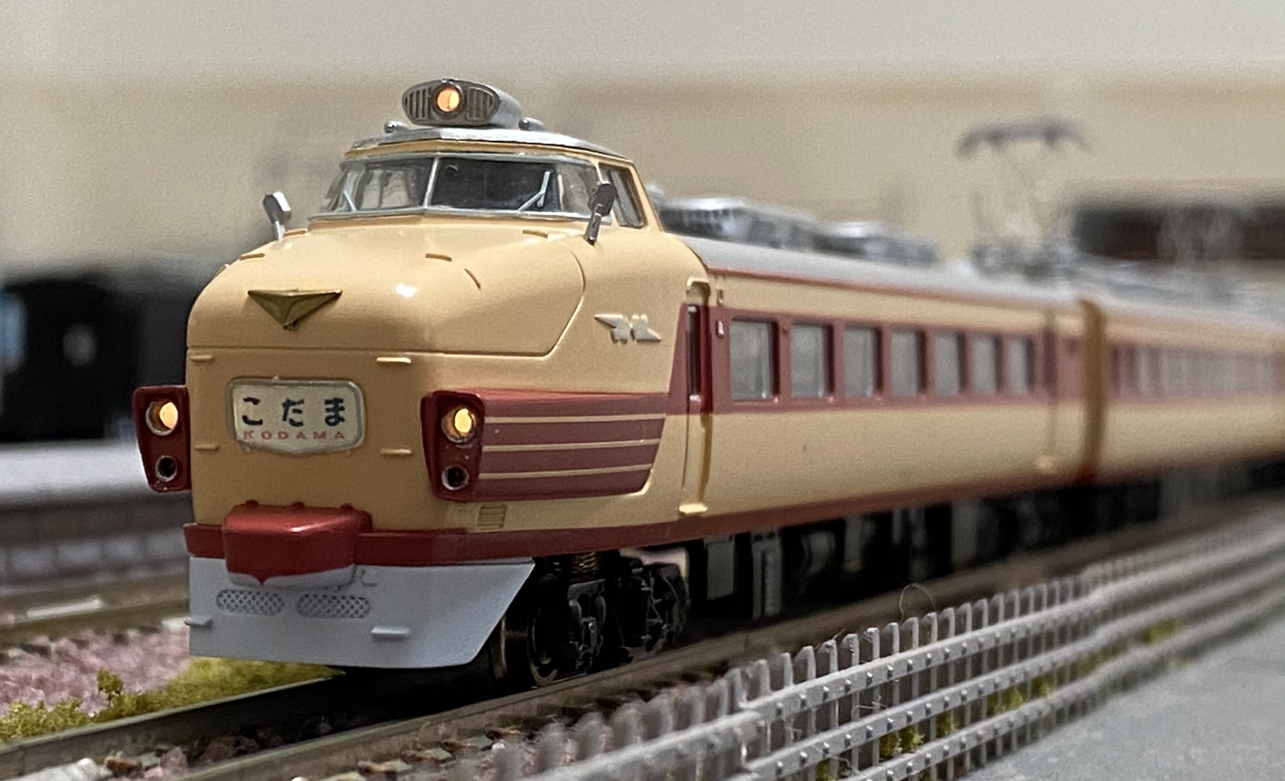 マイクロエース 151系(先頭車加工) : 鉄道情景草案