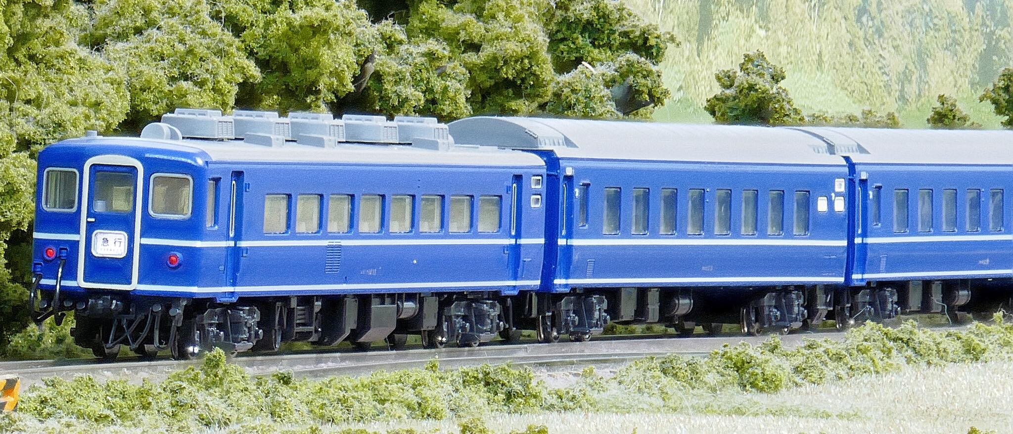 KATO 14系 寝台車と座席車(旧製品)を連結して楽しむ : 鉄道情景草案