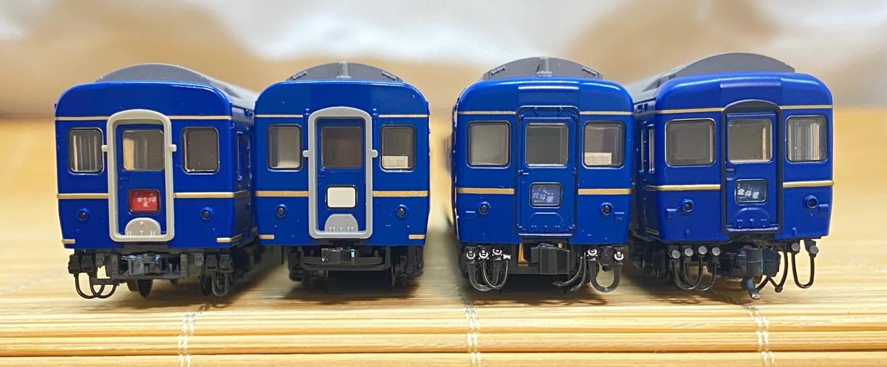 24系 北斗星 比較（TOMIX旧製品、KATO最新版) : 鉄道情景草案