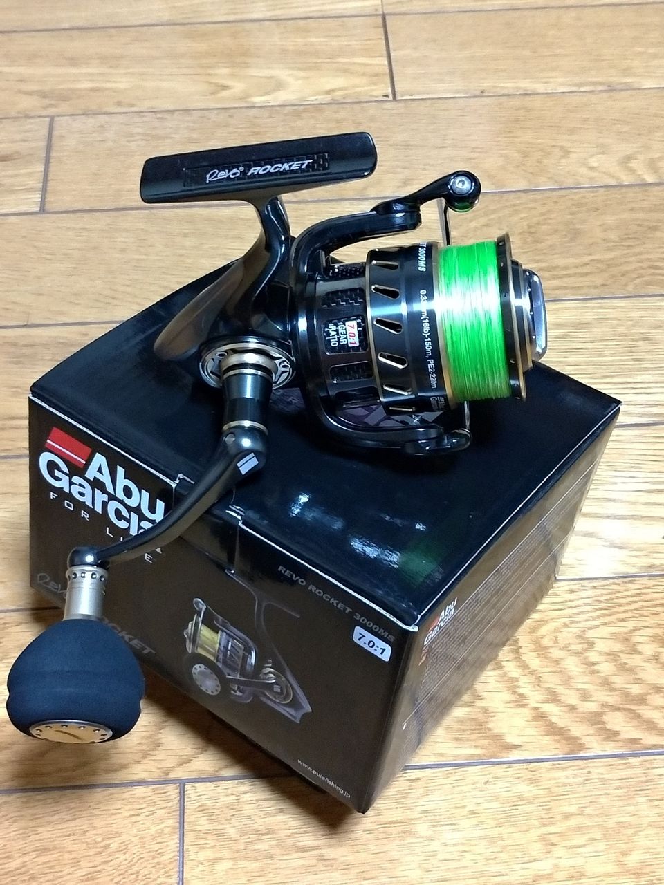 アブガルシア レボ ロケット 3000ms ふぐボウズ アブガルシア レボ ロケット 3000ms ふぐボウズ