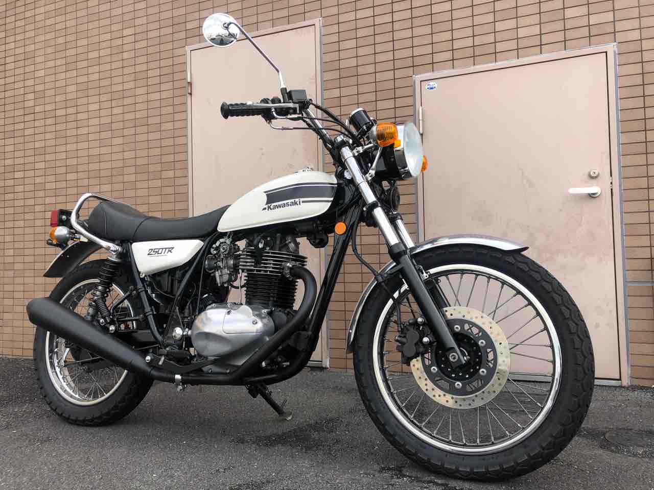 特価キャンペーン OSCAR オスカー リアアルミショートフェンダー 250TR KAWASAKI カワサキ リアフェンダーロングノーマルテールランプ取付穴加工仕様 OSCAR(オスカー) 250TR