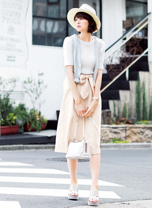 鈴木ちなみさんのファッション 安めぐみさんの大ファン