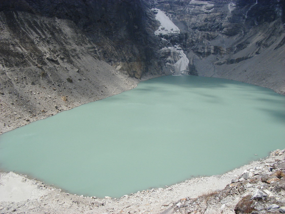 サバイ氷河湖決壊に山が割れた アルピニスト 野口健のブログ