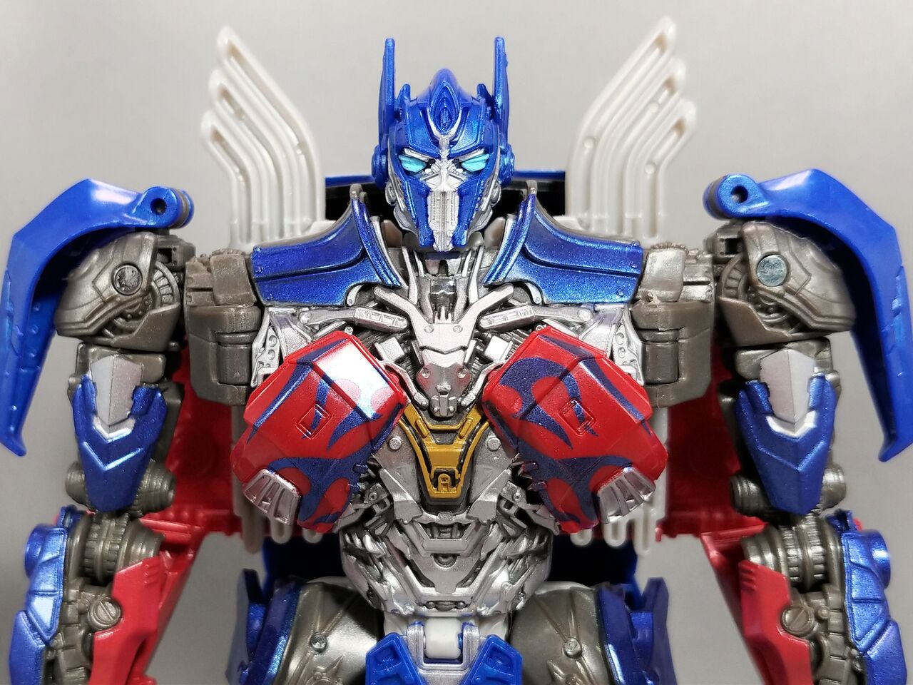 レビュー TF THE LAST KNIGHT SDCC2017限定 オプティマス レビュー TF THE LAST KNIGHT SDCC2017限定 オプティマス
