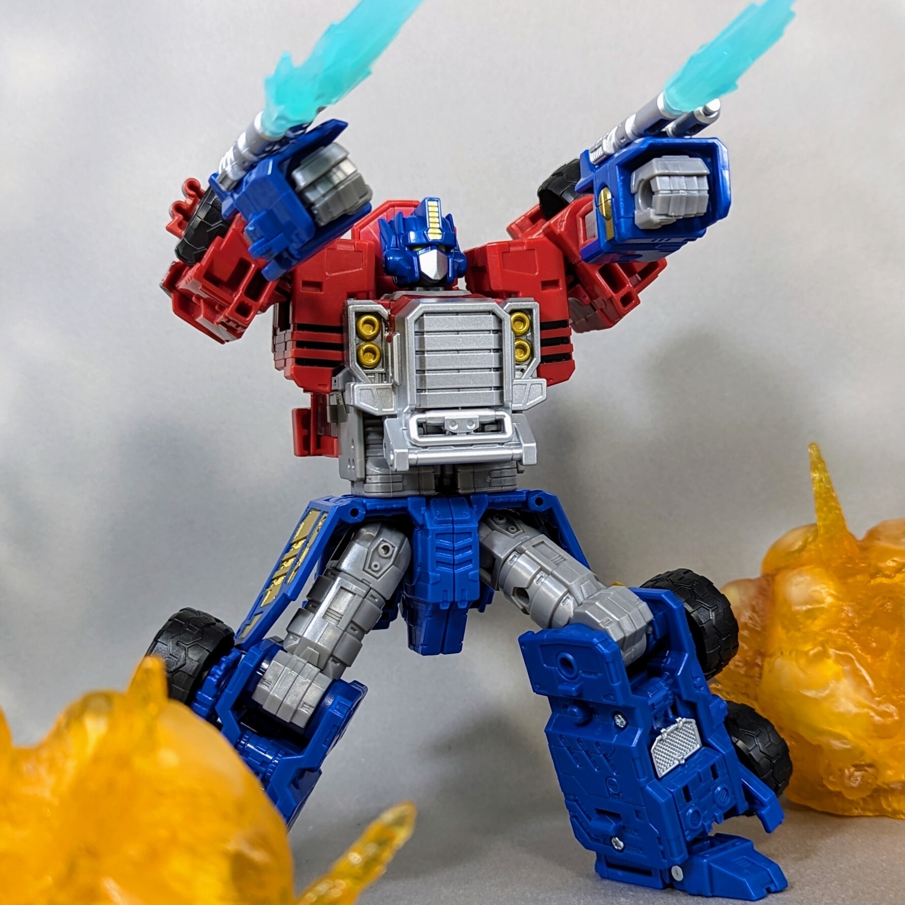 レビュー TF LEGACY EVOLUTION アルマダユニバース オプティマス