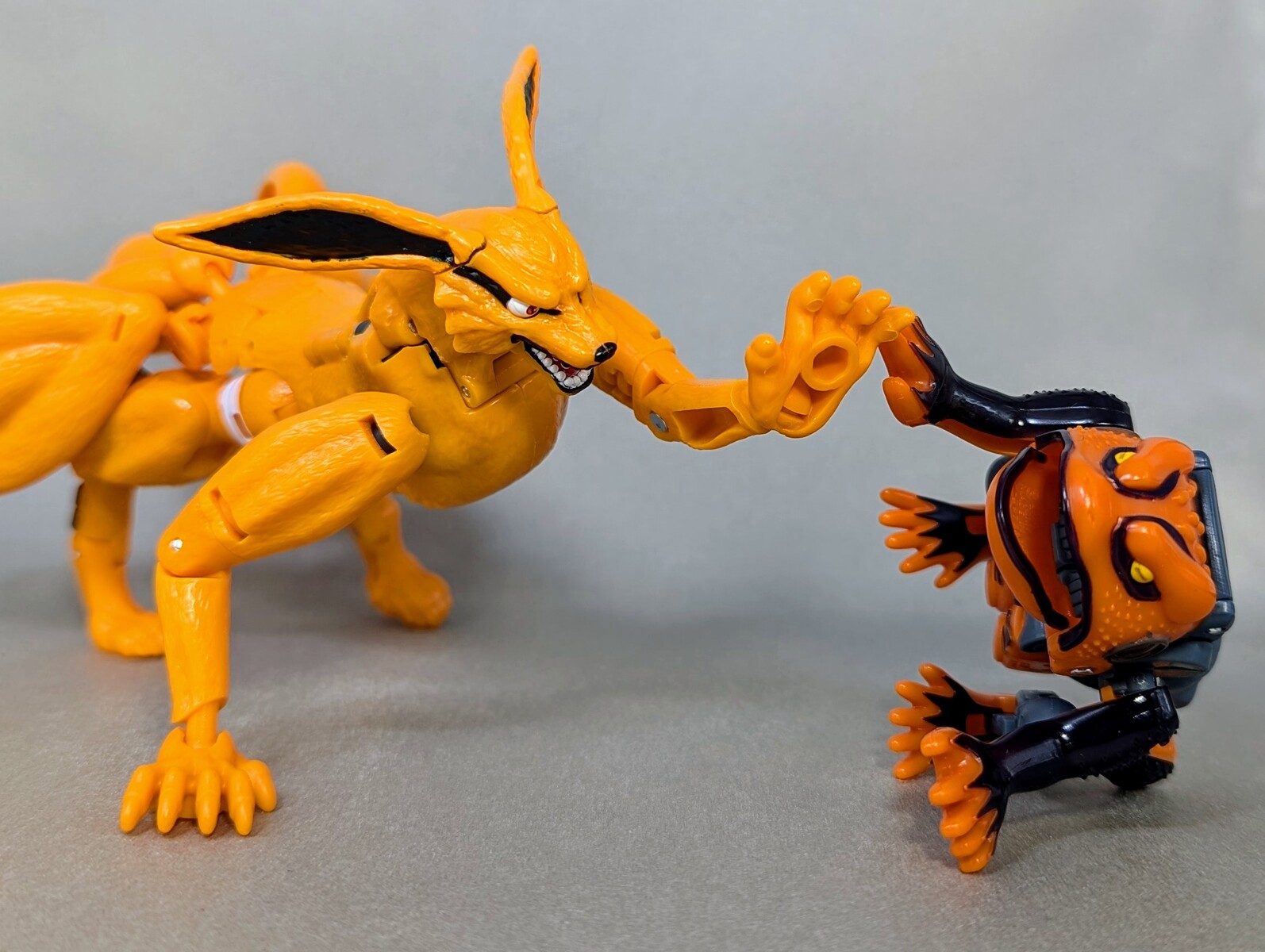レビュー NARUTO疾風伝/トランスフォーマー 九喇嘛&ガマ吉(その1 レビュー NARUTO疾風伝/トランスフォーマー 九喇嘛&ガマ吉(その1