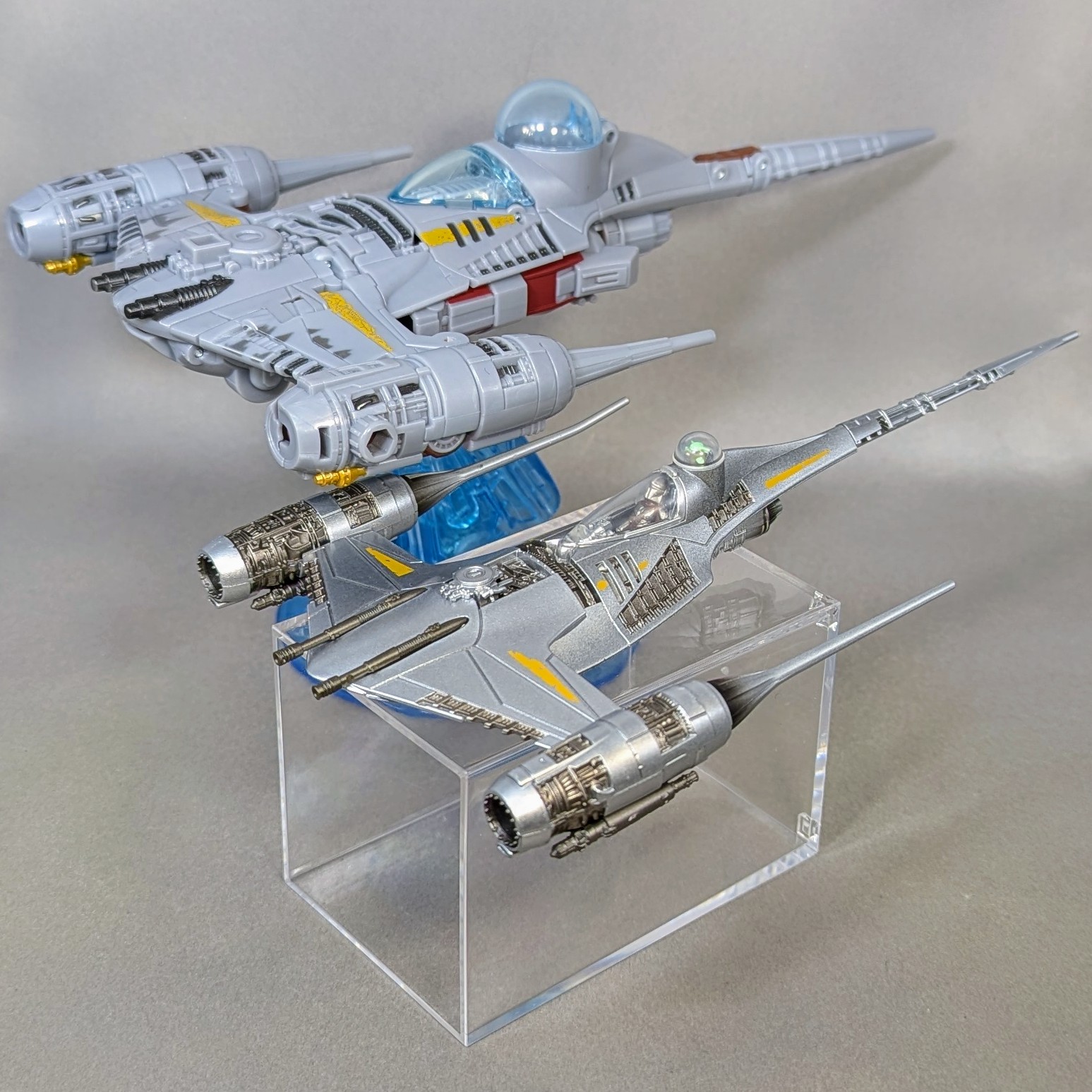 マンダロリアン　スターウォーズ　トランスフォーマー　N-1 スターファイター Amazon.co.jp: T-SPARK トランスフォーマー スター・ウォーズ マンダ