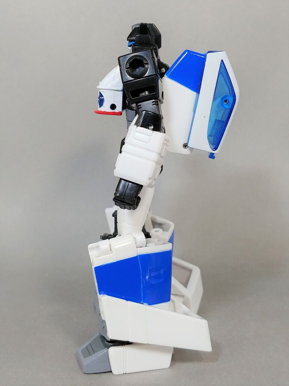 レビュー TF BUZZWORTHY BUMBLEBEE オリジン オートボット ジャズ