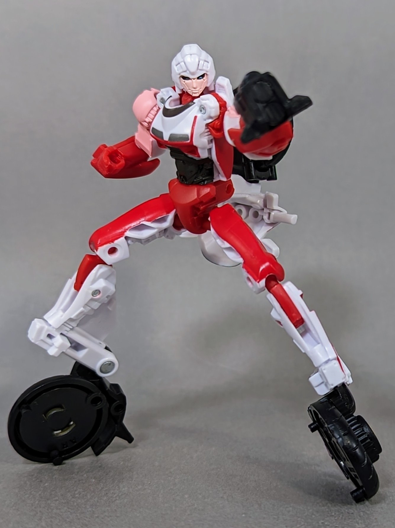 レビュー TF スタジオシリーズ アーシー(ROTB) : ふじの生態日記