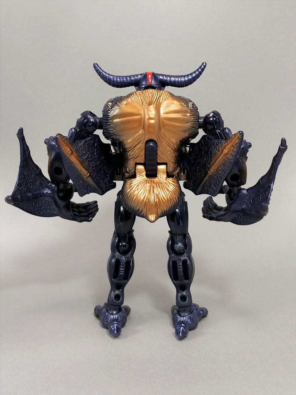 Hasbro Beast Wars Transformers Fuzors Noctorro Action Figure