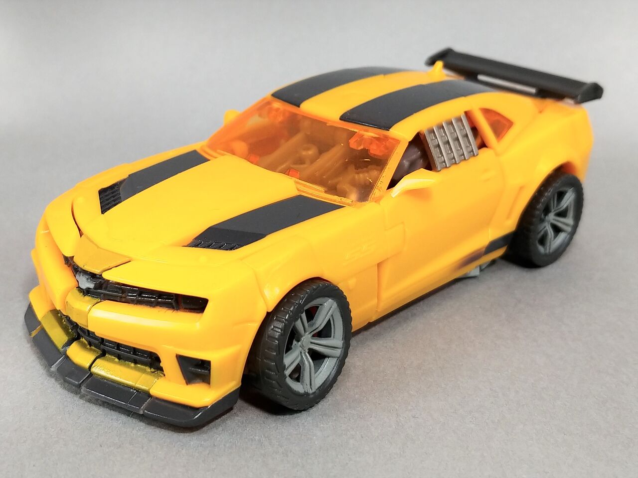 レビュー TF DOTM STREETSIDE BOT BRAWL バンブルビー : ふじの生態