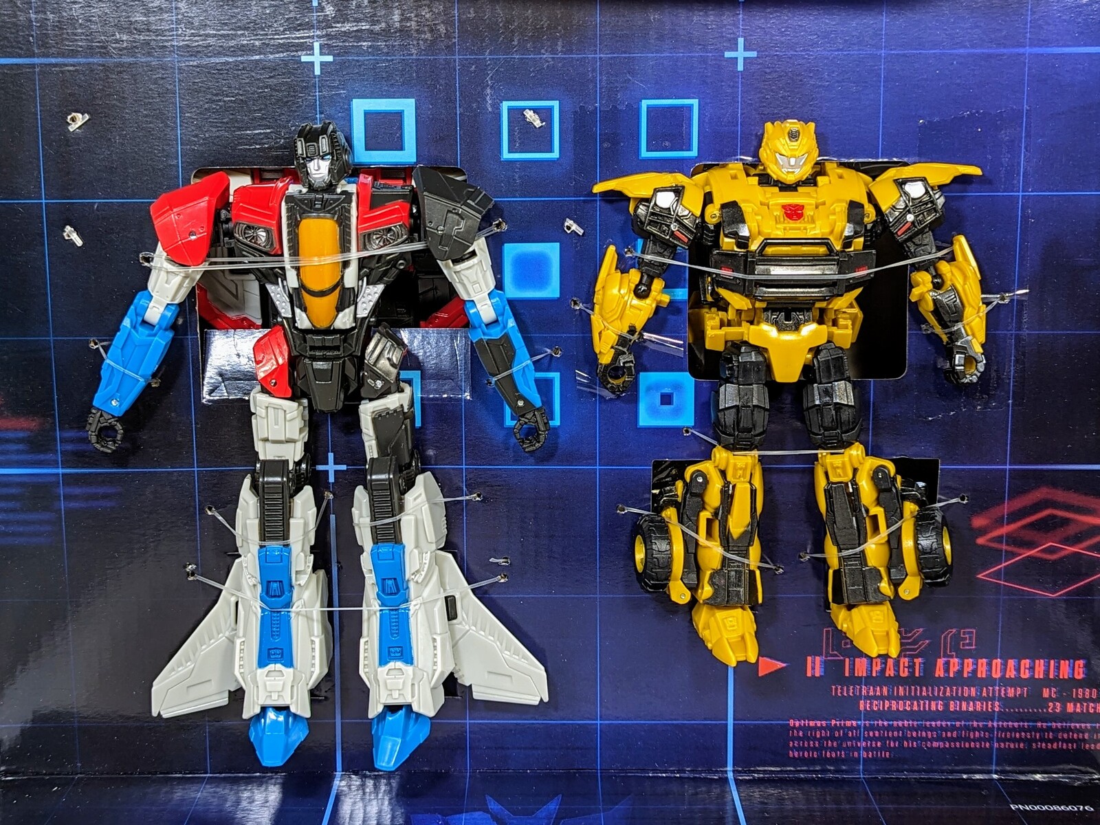 バンブルビー＆スタースクリーム 「トランスフォーマー REACTIVATE」 Amazon.com: Transformers: Reactivate Video Game-Inspired