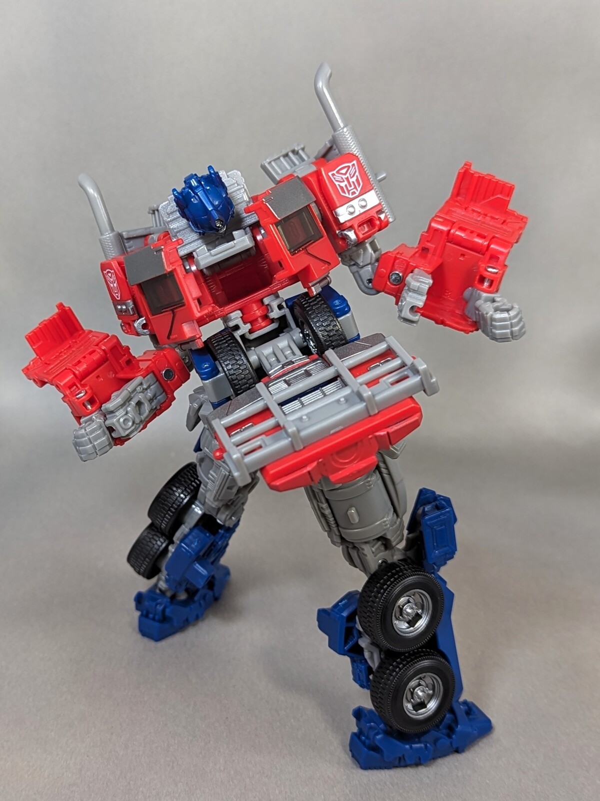 レビュー TF BUZZWORTHY BUMBLEBEE オプティマス・プライム(ROTB レビュー TF BUZZWORTHY BUMBLEBEE オプティマス・プライム(ROTB