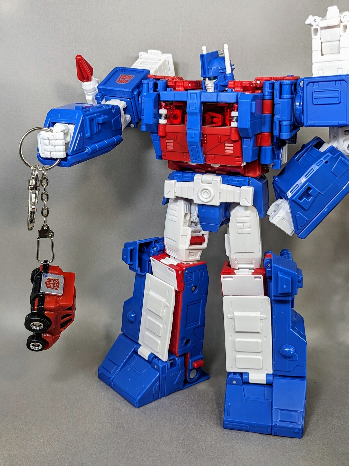 トランスフォーマー キーチェーン オートボットアソート Amazon.co.jp: トランスフォーマー オートボット ロゴ