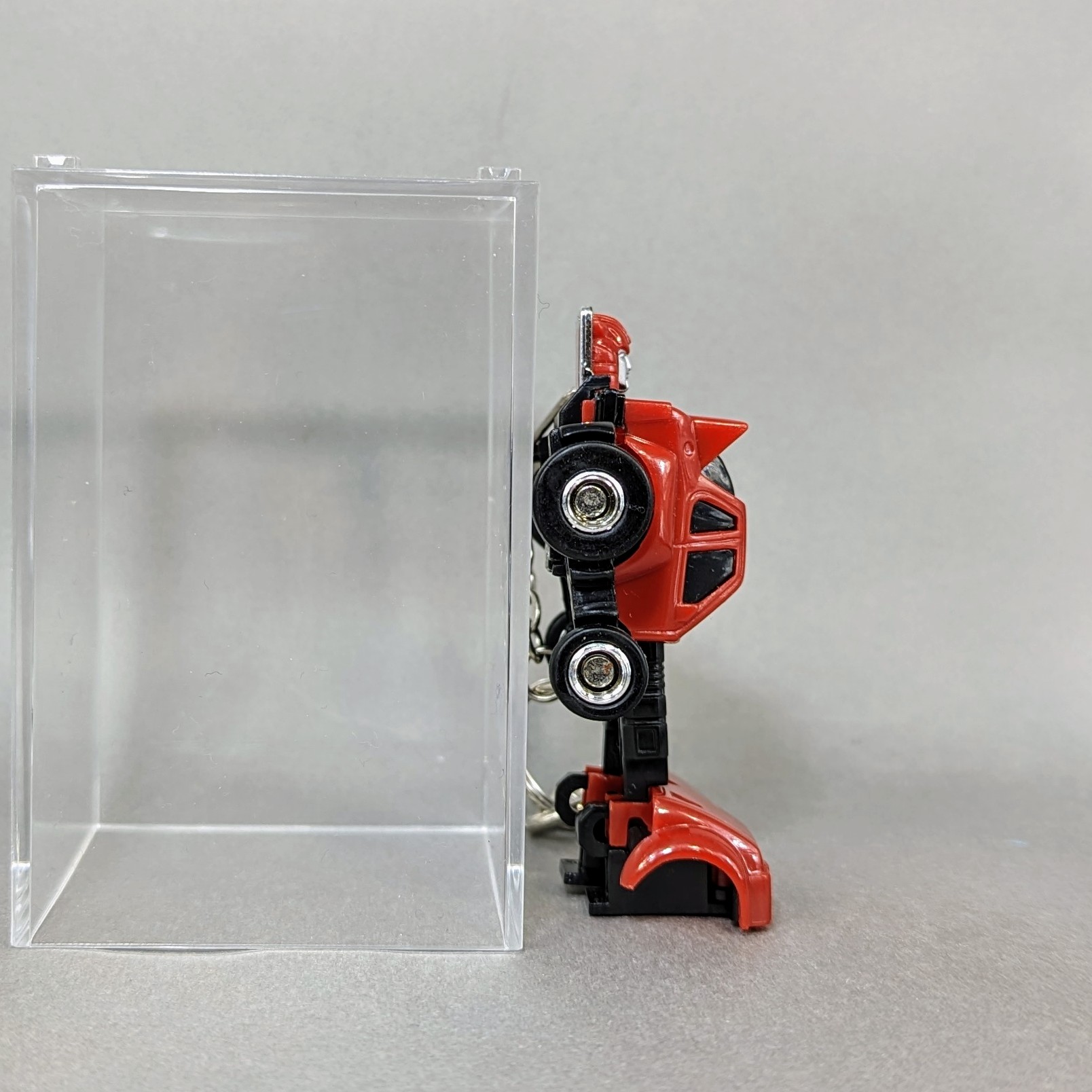 レビュー TF ミニボットキーチェーン クリフ : ふじの生態日記2