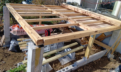 251208102435421フローリング下地