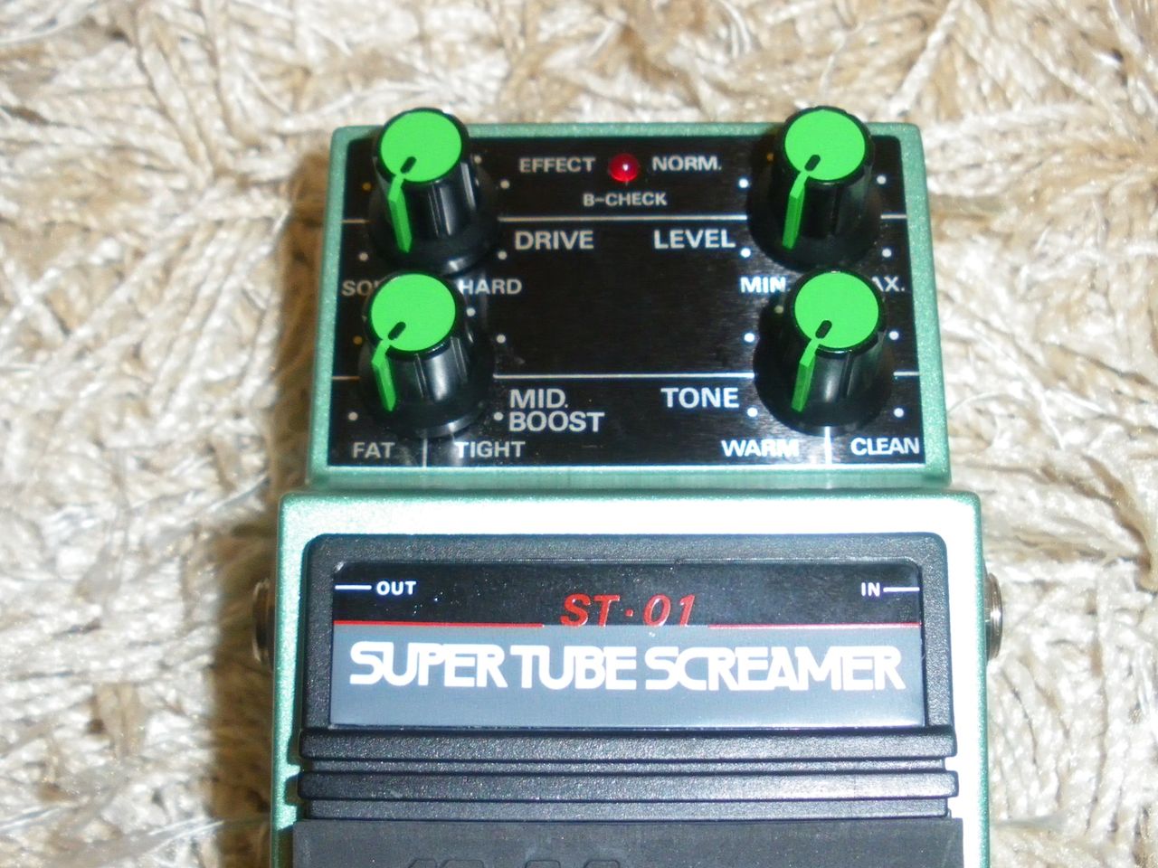 ST-01 SUPER TUBE SCREAMER(Maxon) : 四人冗語 ST-01 SUPER TUBE SCREAMER(Maxon) : 四人冗語