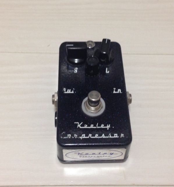 Keeley Compressor 初期　シリアル手書き3桁 Keeley Compressor 初期 シリアル手書き3桁 - メルカリ