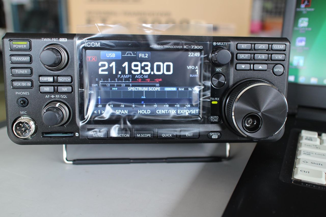 タケダ無線日記	  アイコム IC-7300展示しました。	コメント