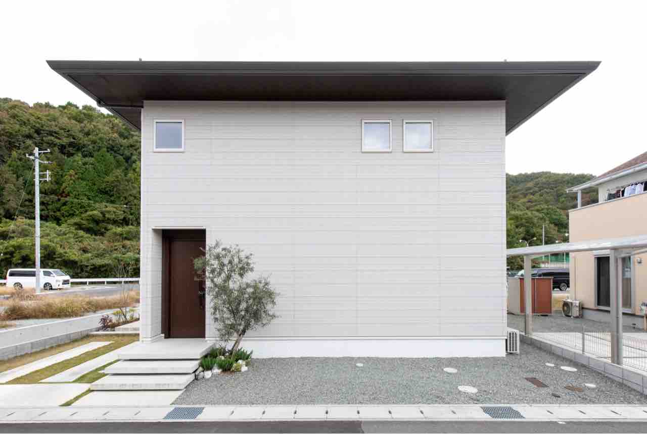 軒の長さについて 住宅営業マンにだまされるな 家づくりに失敗しない為に大事な事 軒の長さについて 住宅営業マンにだまされるな 家づくりに失敗しない為に大事な事