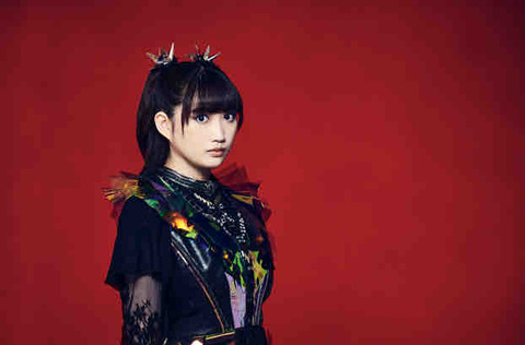 岡崎百々子 BABYMETAL フィギュア 公式】レア]BABYL 岡崎百々子 直筆