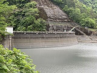 雨畑ダム