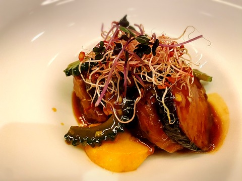 1236E8EE-5B1B-4C83-A35F-E8F6C1759F3E