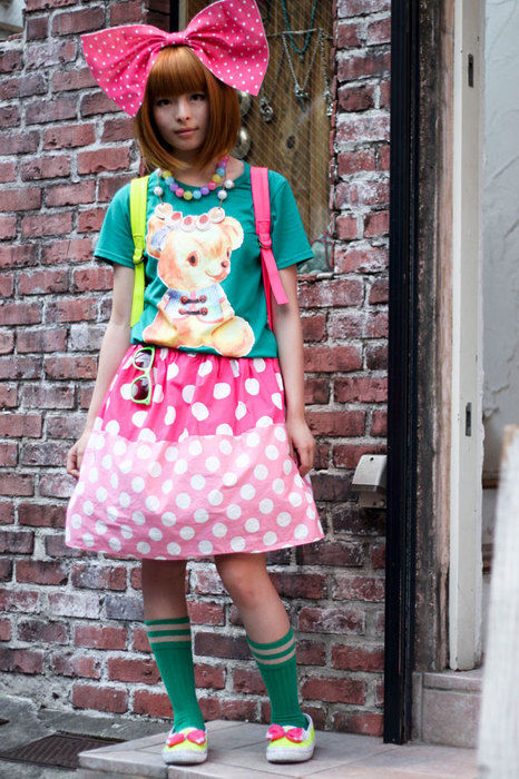 ブサメンが気合いれてオシャレ うわ必死 イケメンがユニクロ装備 うわオシャレ 世の中死ねよ ふきのとう速報 不規則