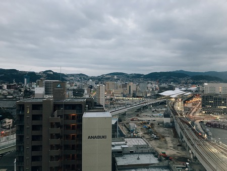 2022.08.15 Ĺºê»ÔÊõÄ®¡¡¥¶¡¦¥°¥í¡¼¥Ð¥ë¥Ó¥å¡¼Ä¹ºêIMG_9427