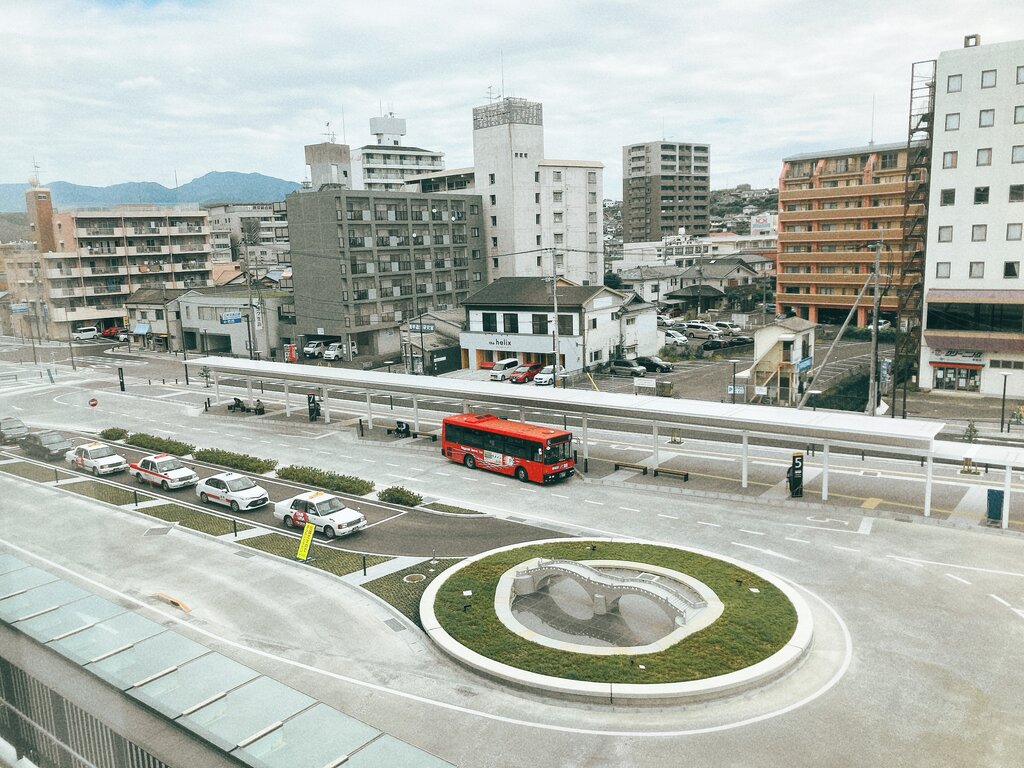 諫早駅直結!斜め前に移転した「諫早バスターミナル」(諫早市永昌東町) 長崎@諫早市民 ふくちゃんの食う・寝る・遊ぶ日記 諫早駅直結!斜め前に移転した「諫早バスターミナル」(諫早市永昌東町) 長崎@諫早市民 ふくちゃんの食う・寝る・遊ぶ日記