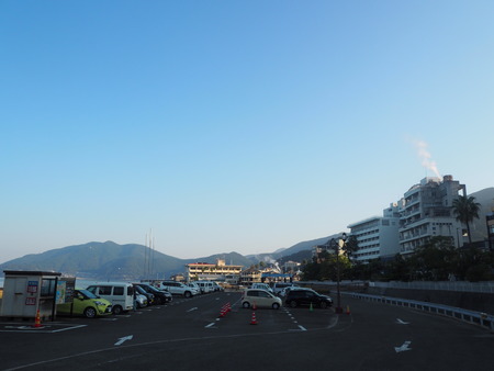 1-小浜マリンパーク駐車場PA100657