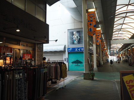3-諌早市八坂町 しあわせ咲場P7315059