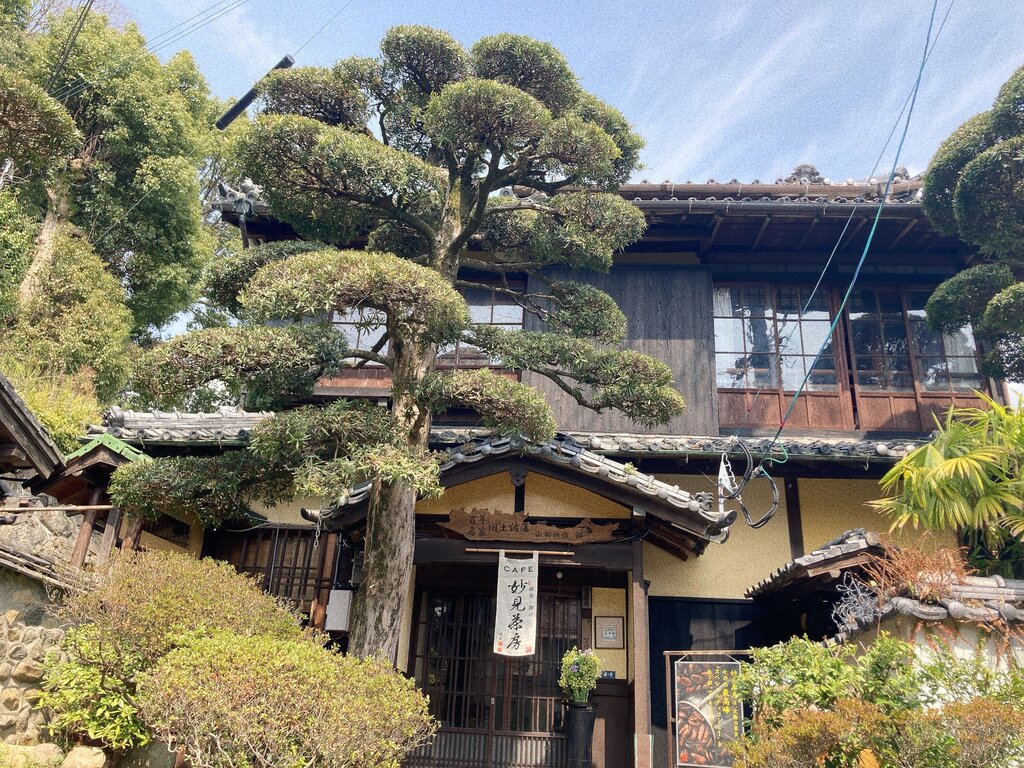 長崎と歴史を感じる古民家カフェ「珈琲 吉田屋」（長崎市西山本町